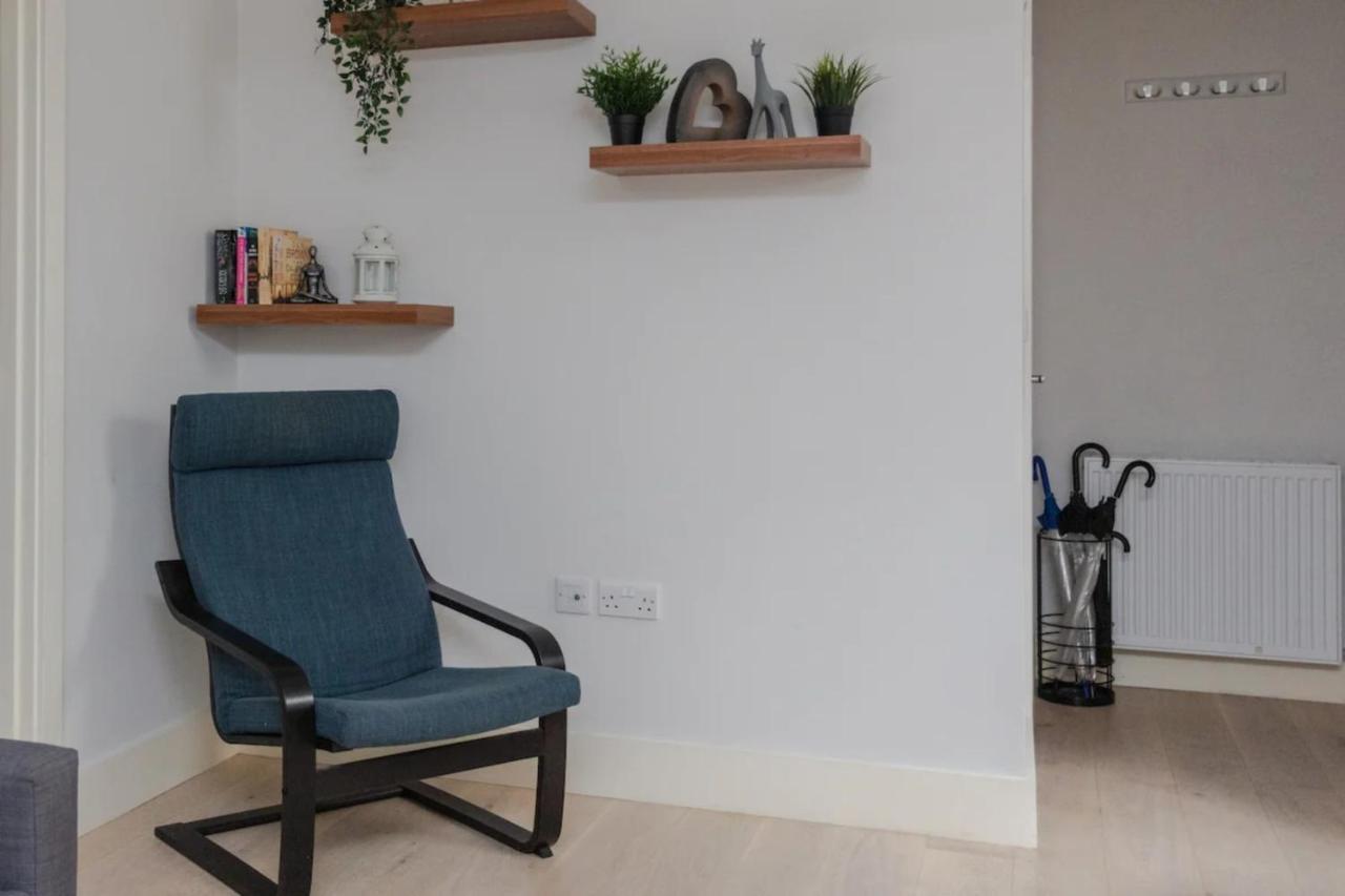 Spacious And Modern Apartment In Pimlico London Eksteriør bilde