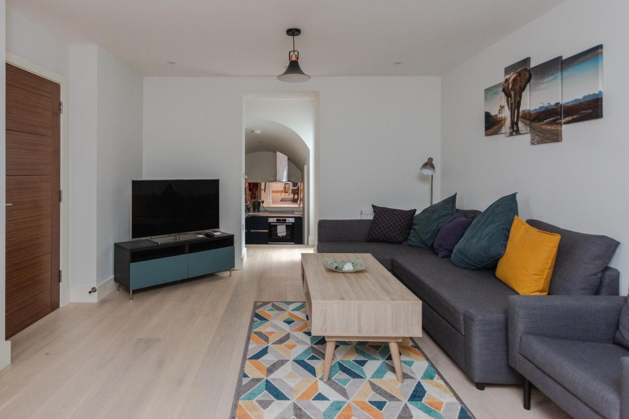 Spacious And Modern Apartment In Pimlico London Eksteriør bilde