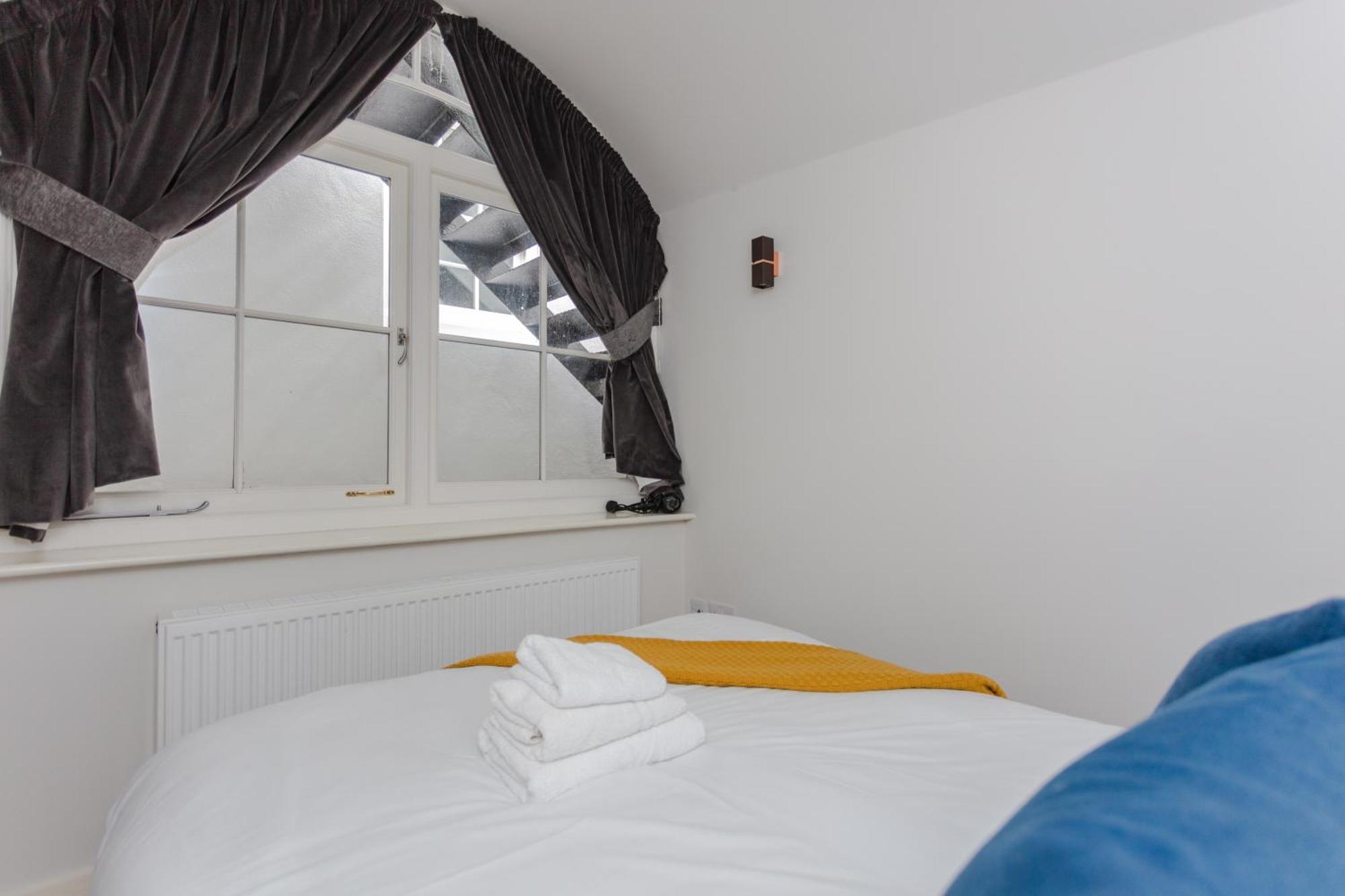 Spacious And Modern Apartment In Pimlico London Eksteriør bilde