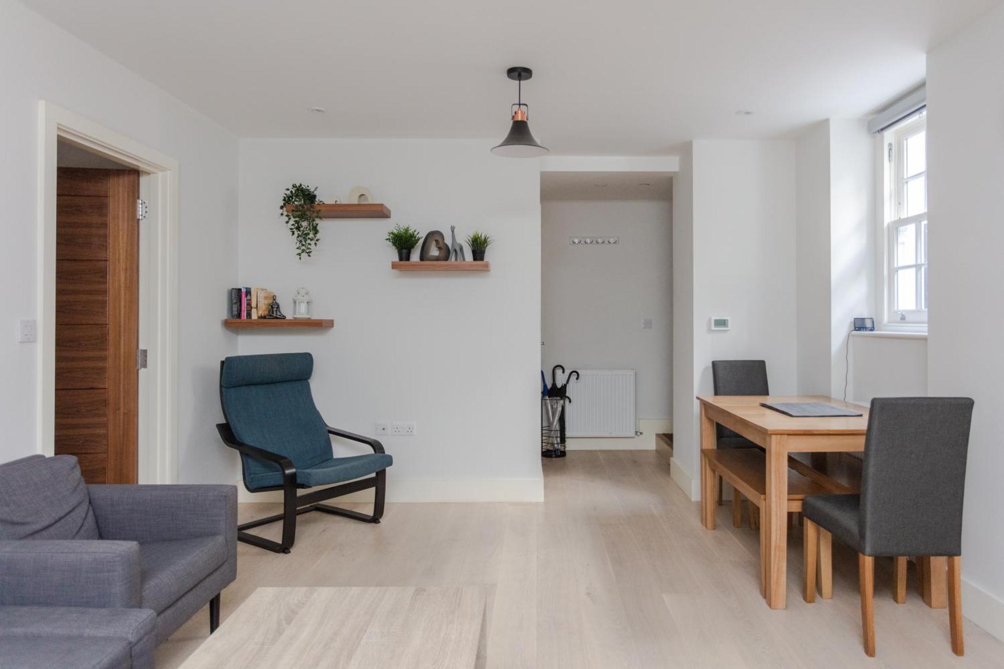 Spacious And Modern Apartment In Pimlico London Eksteriør bilde